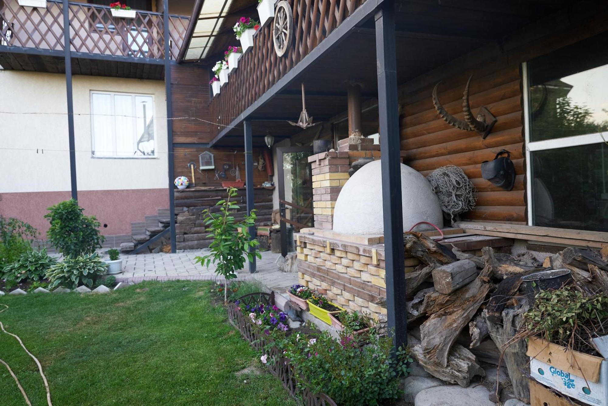 Argo Guest House Karakol Εξωτερικό φωτογραφία
