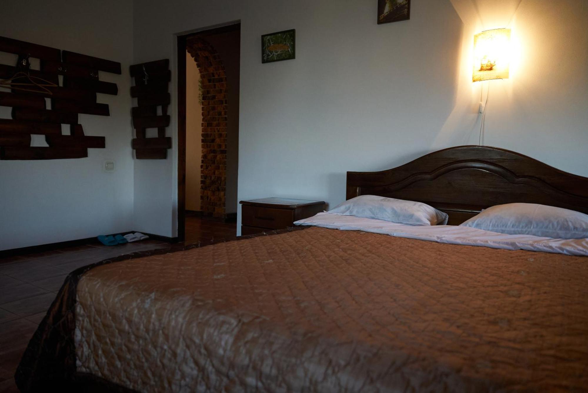 Argo Guest House Karakol Εξωτερικό φωτογραφία